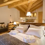 Chalet-hotel Borgo Eibn Mountain Lodge, The Originals Relais 度假村 5*