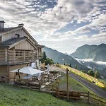 Chalet-hotel Borgo Eibn Mountain Lodge, The Originals Relais 5* Sauris