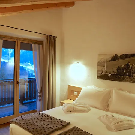 Chalet-hotel Borgo Eibn Mountain Lodge, The Originals Relais 리조트 사우리스