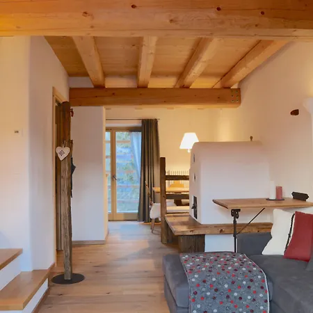리조트 Chalet-hotel Borgo Eibn Mountain Lodge, The Originals Relais