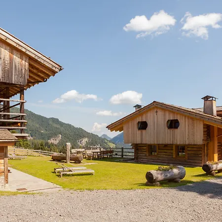 Chalet-hotel Borgo Eibn Mountain Lodge, The Originals Relais Station touristique