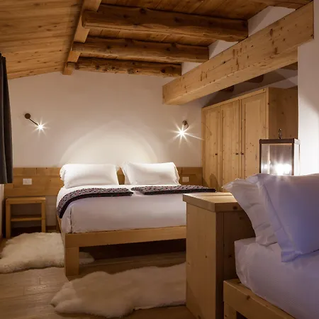 Chalet-hotel Borgo Eibn Mountain Lodge, The Originals Relais 리조트 사우리스