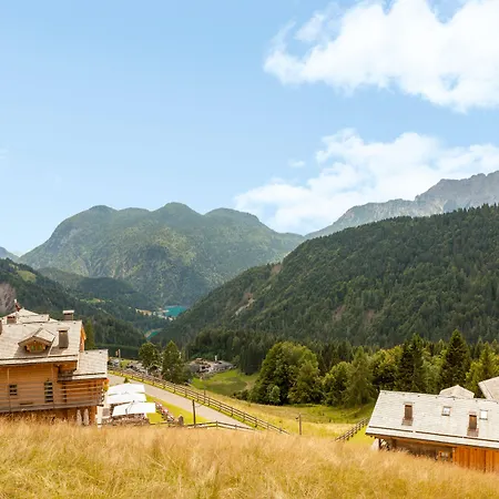 리조트 Chalet-hotel Borgo Eibn Mountain Lodge, The Originals Relais