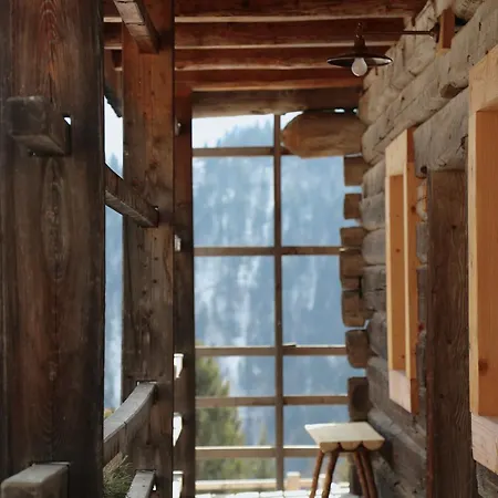 리조트 Chalet-hotel Borgo Eibn Mountain Lodge, The Originals Relais 5*