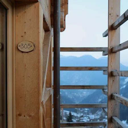 Chalet-hotel Borgo Eibn Mountain Lodge, The Originals Relais סאוריס
