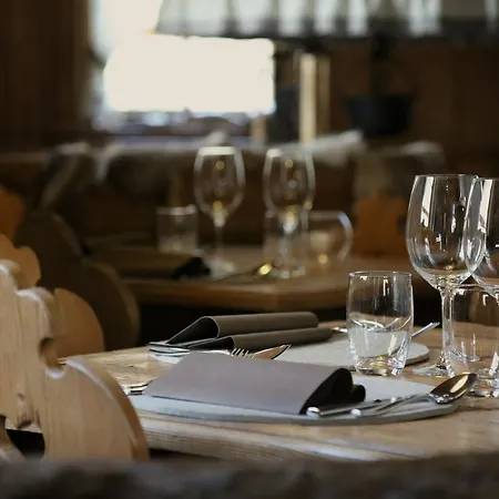 Chalet-hotel Borgo Eibn Mountain Lodge, The Originals Relais 5*