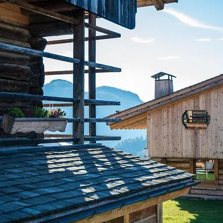 Chalet-hotel Borgo Eibn Mountain Lodge, The Originals Relais Station touristique 5*