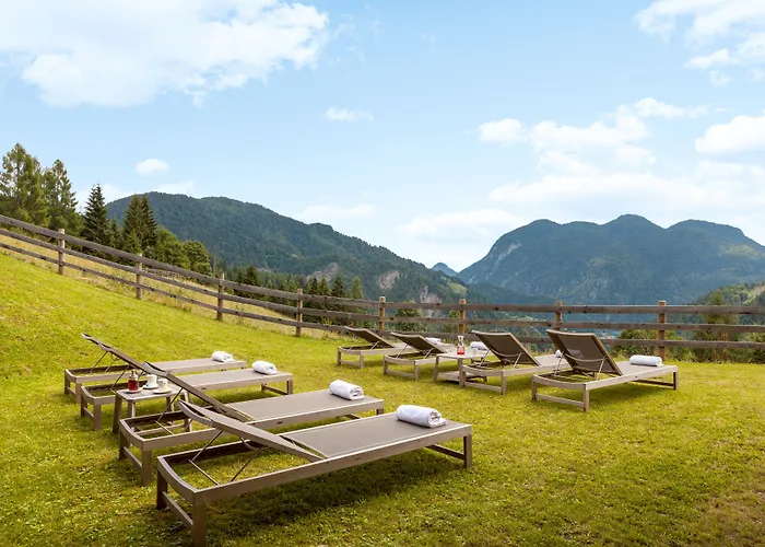 Chalet-hotel Borgo Eibn Mountain Lodge, The Originals Relais 5*