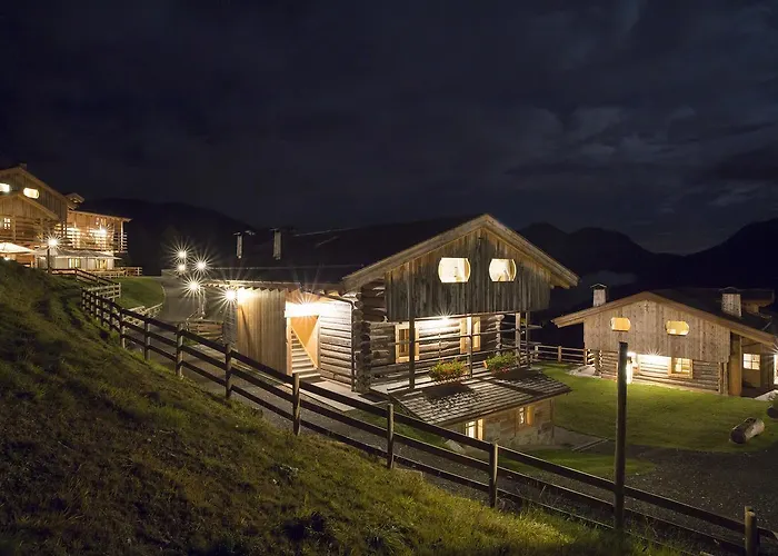 Chalet-hotel Borgo Eibn Mountain Lodge, The Originals Relais 5* Sauris